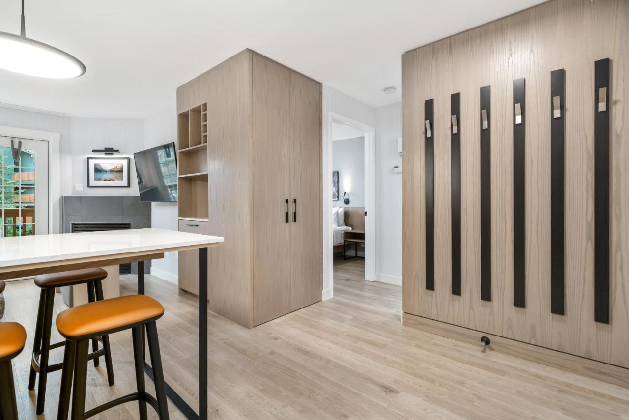 Deluxe One-Bedroom Suite,1023827533:JPEG